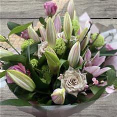 Handtie Rose &amp; Lily 