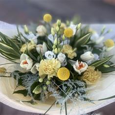 Handtie Florist Choice